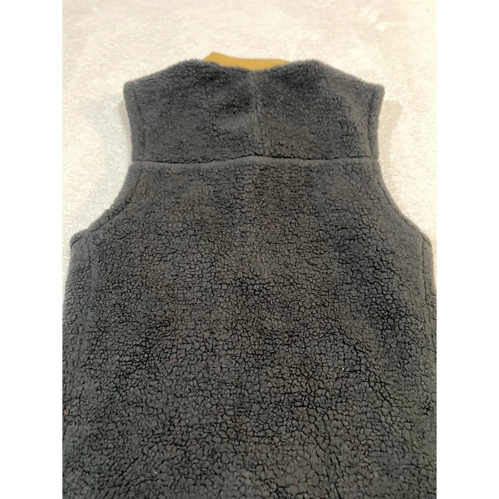 The North Face Campshire Sherpa Fleece Vest Black Tan NF0A3YRU Mens Small